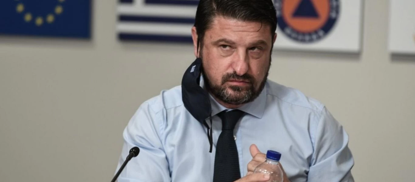 Ν.Χαρδαλιάς: «Θα εμβολιαστούν 5 υγειονομικοί αύριο - Λόγω προγραμματισμού προηγήθηκαν κάποιοι υπουργοί»